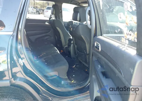 2017 Jeep Grand Cherokee Laredo 4X4 z USA, uszkodzony, nr VIN 1C4RJFAG9HC834538